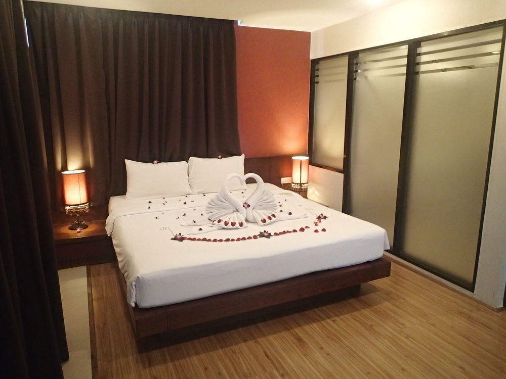 Phuket Pgs Hotels Patong מראה חיצוני תמונה