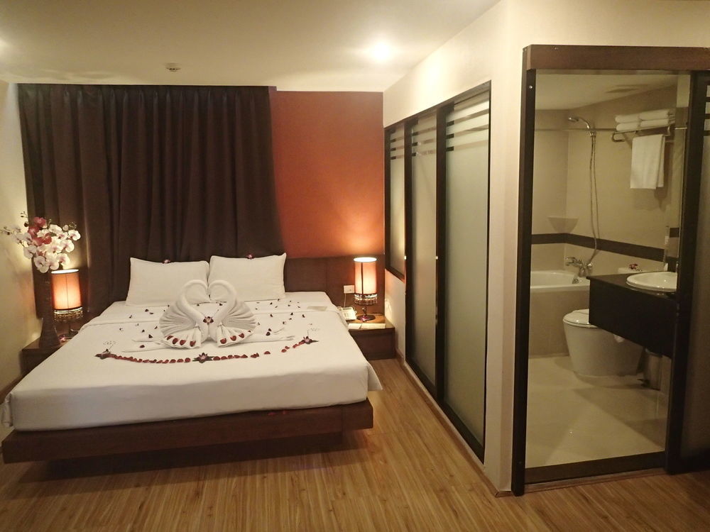 Phuket Pgs Hotels Patong מראה חיצוני תמונה